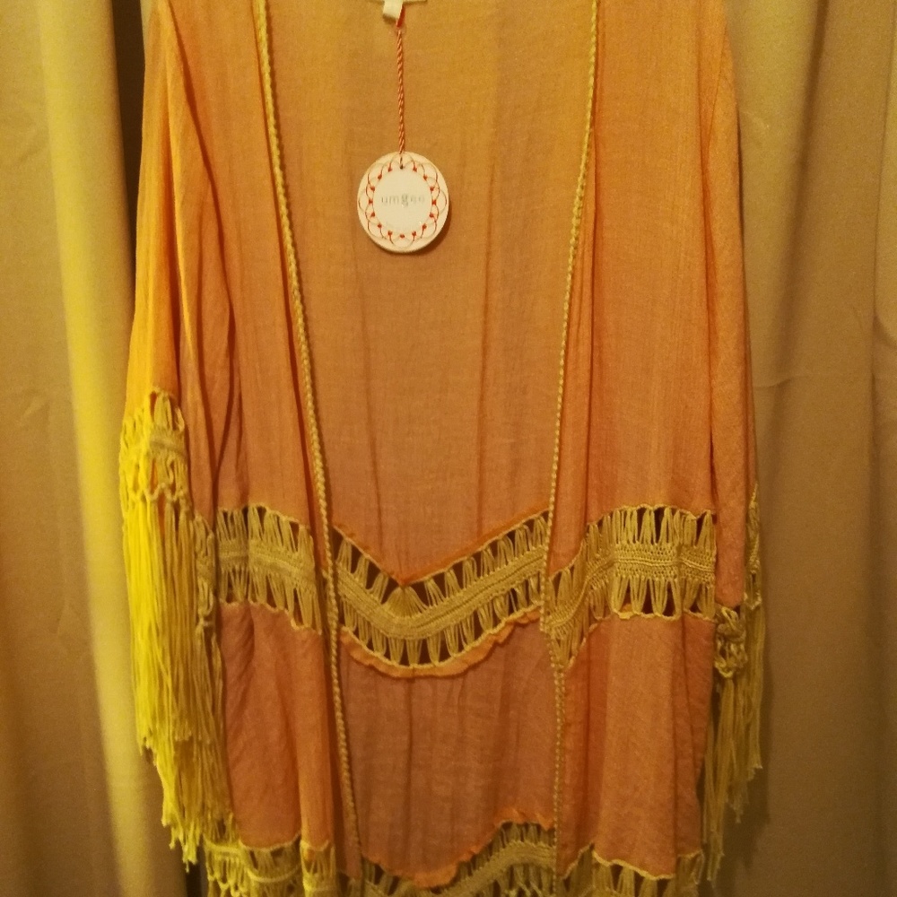 UMGEE Open flowy top